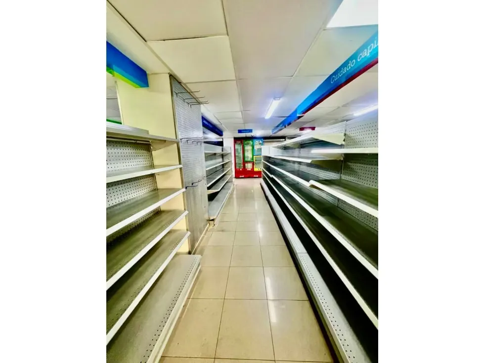 Se vende / alquila local comercial 198m2 Bello Monte - 6