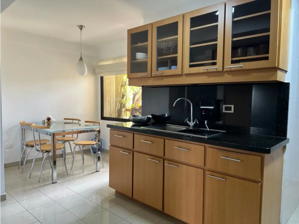 Vendo/alquilo apartamento 205m2 Los Naranjos 0925 - 3