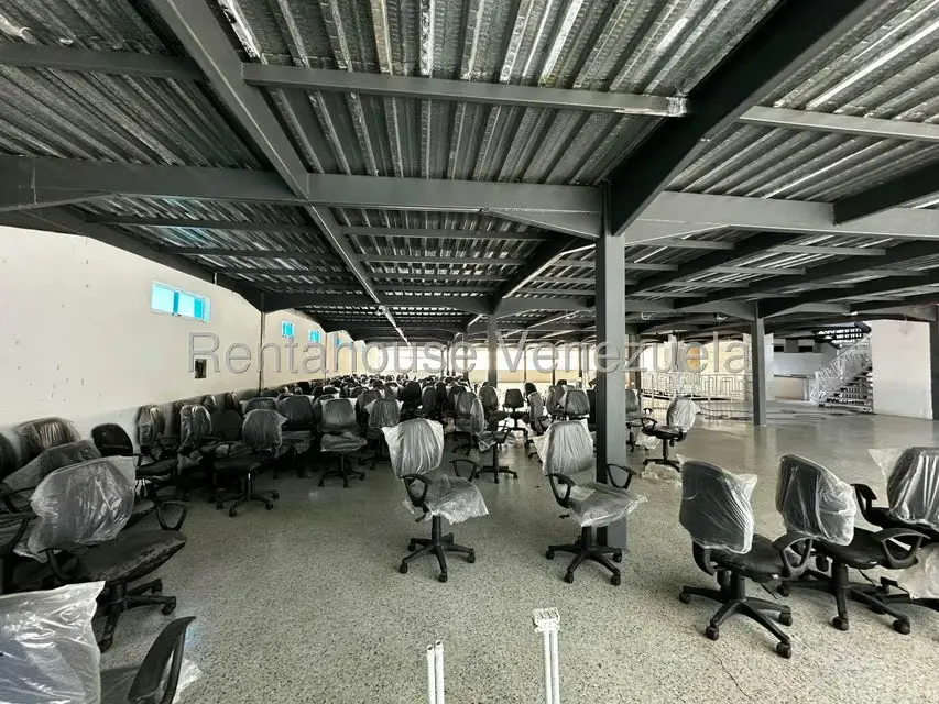 Local Comercial en Alquiler en Parroquia Concepcion, Lara - 18