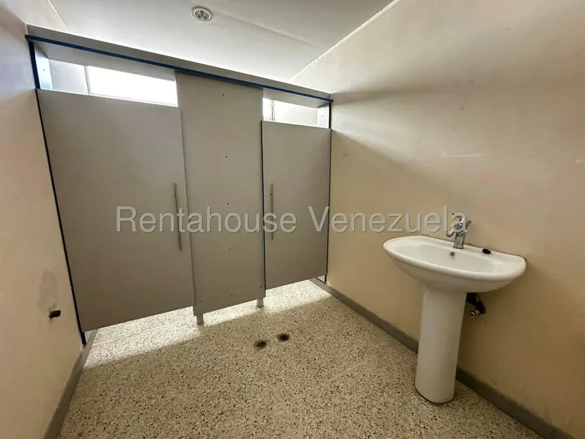Local Comercial en Alquiler en Parroquia Concepcion, Lara - 19