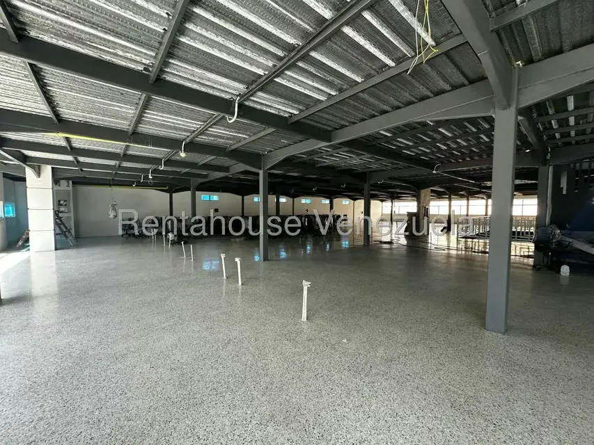 Local Comercial en Alquiler en Parroquia Concepcion, Lara - 9