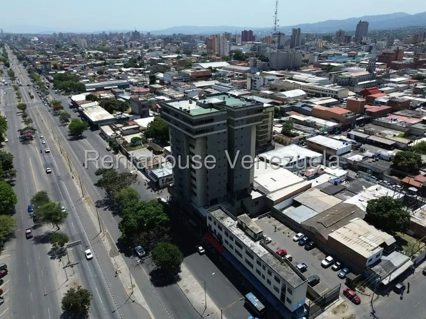 Oficina en Venta en Centro, Lara - 16