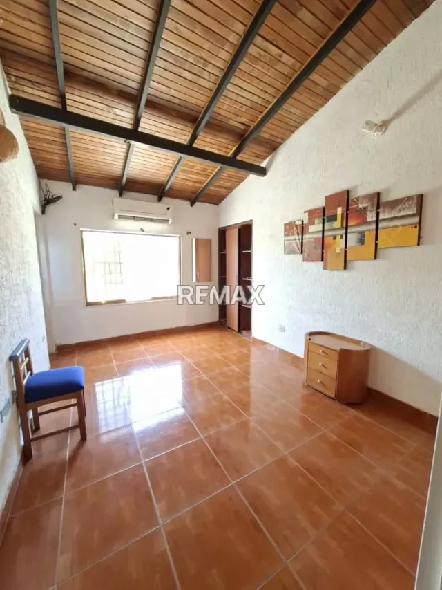 Casa en venta, Urb Villas de Aragua. La morita 1 - 13