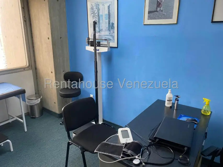 Oficina en Alquiler en Parroquia La Candelaria, Distrito Metropolitano - 15