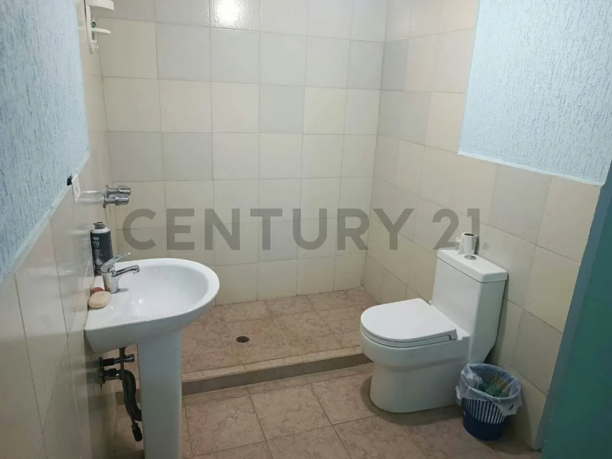 Galpón Comercial y Residencial - 13