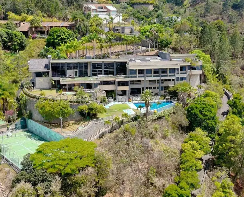 Casa (Multipes Niveles) en Venta en La Trinidad, Distrito Metropolitano