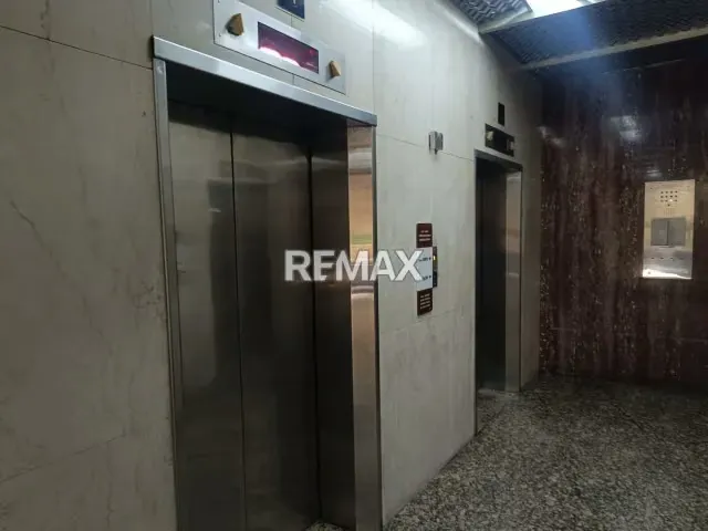 ALQUILER PRACTICO LOCAL OFICINA AV.UNIVERSIDAD, 56 MTS, 1 BAÑO, 1 PUESTO TECHADO, PUEDE FUNCIONAR COMO DEPÓSITO 26-68 - 4