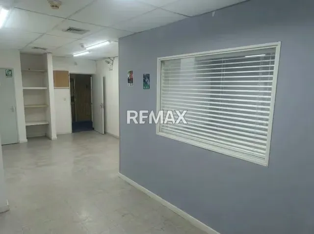 ALQUILER PRACTICO LOCAL OFICINA AV.UNIVERSIDAD, 56 MTS, 1 BAÑO, 1 PUESTO TECHADO, PUEDE FUNCIONAR COMO DEPÓSITO 26-68 - 8