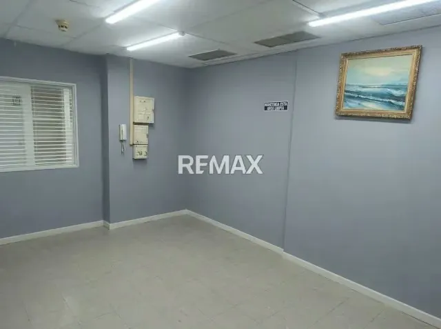 ALQUILER PRACTICO LOCAL OFICINA AV.UNIVERSIDAD, 56 MTS, 1 BAÑO, 1 PUESTO TECHADO, PUEDE FUNCIONAR COMO DEPÓSITO 26-68 - 9