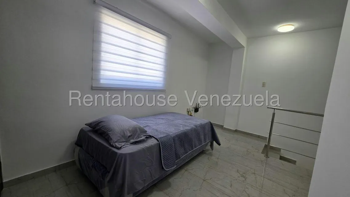 Townhouse (Duplex) en Alquiler en Calle Piar, Zulia - 18