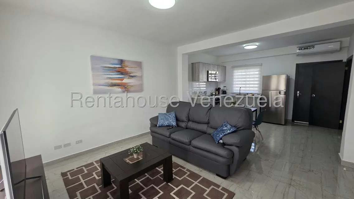 Townhouse (Duplex) en Alquiler en Calle Piar, Zulia - 3