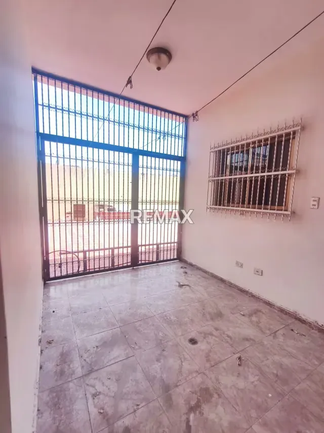 En venta Casa en la urbanización Bermúdez - 15