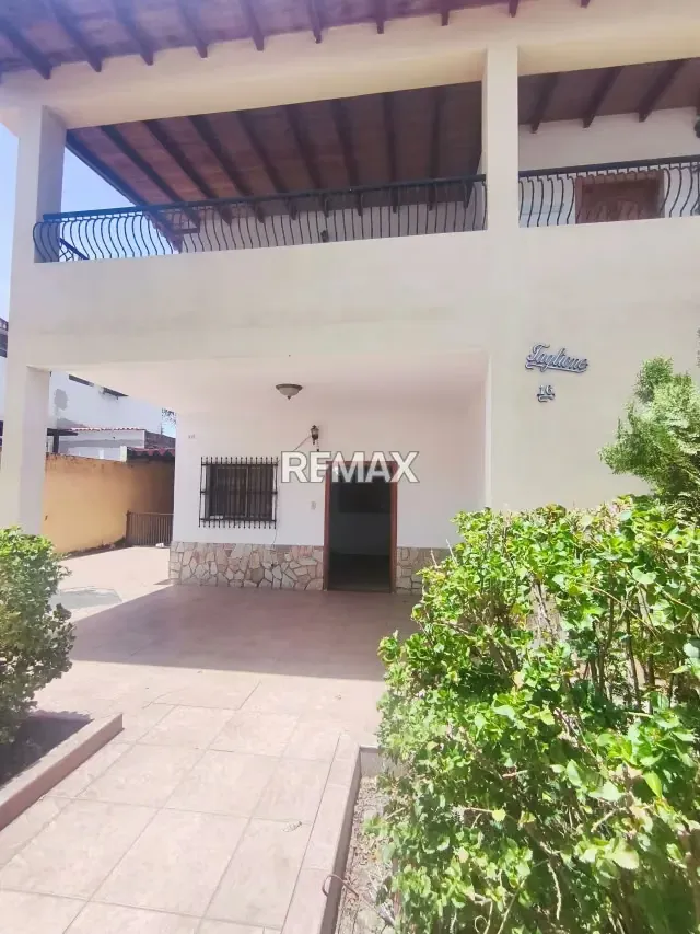 En venta Casa en la urbanización Bermúdez - 4