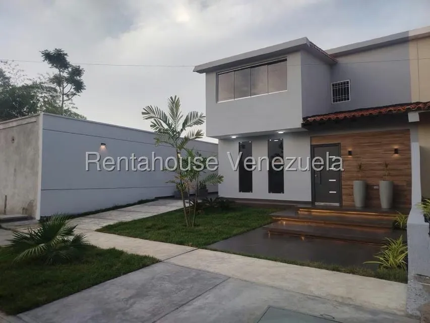 Casa (Duplex) en Venta en La Zaragoza, Portuguesa