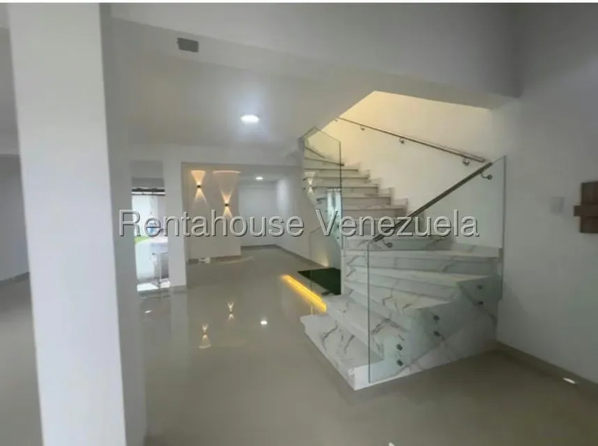 Casa (Duplex) en Venta en La Zaragoza, Portuguesa - 4
