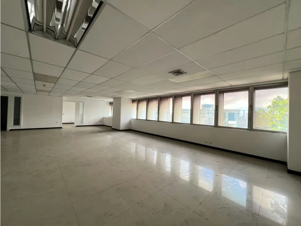 Oficina Venta/alquiler 242m2 Los Palos Grandes - 3
