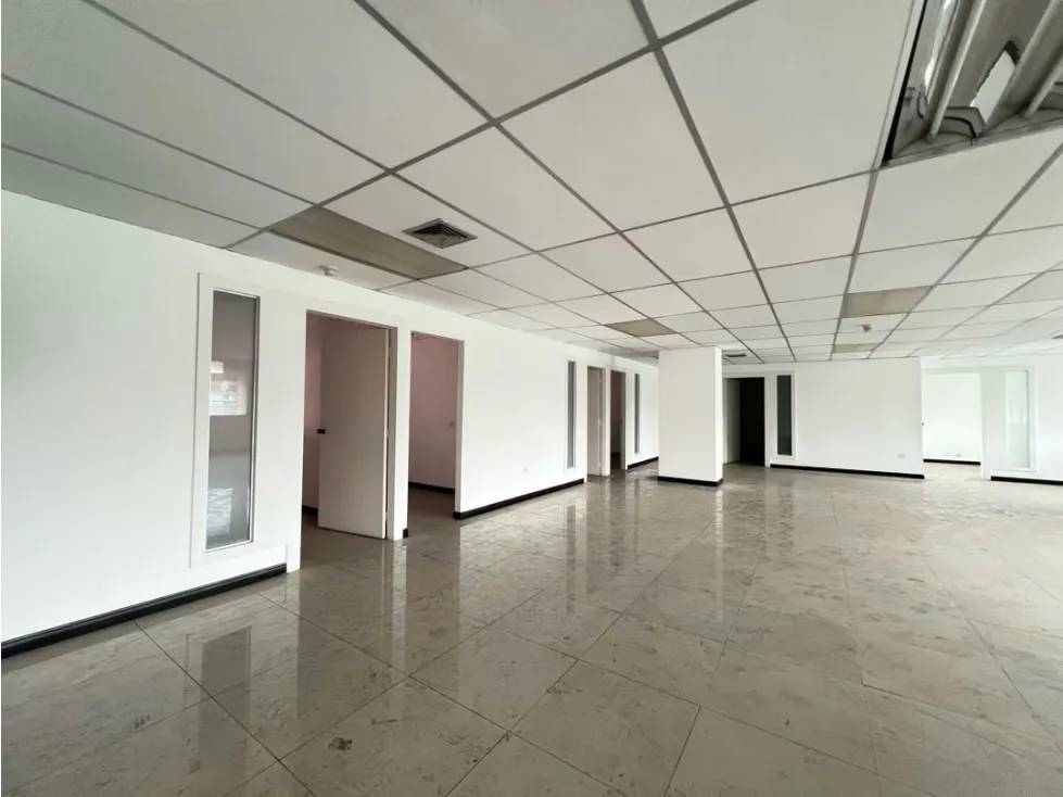 Oficina Venta/alquiler 242m2 Los Palos Grandes - 4