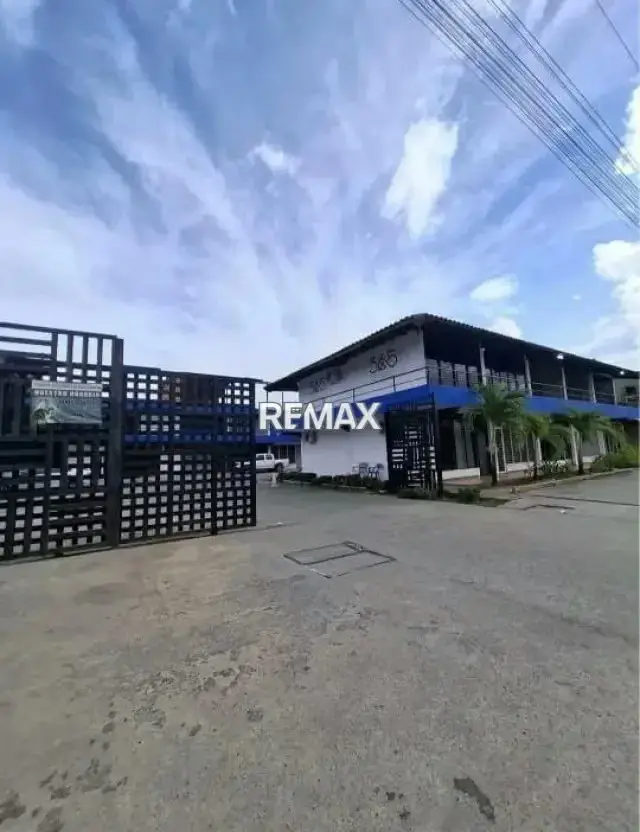 EN VENTA LOCAL COMERCIAL EN TIPURO, C.C VECINAL COROMOTO. MATURIN-MONAGAS