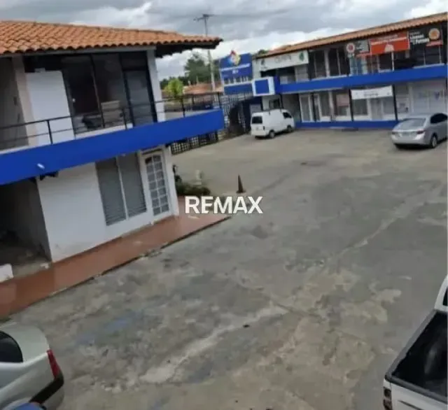 EN VENTA LOCAL COMERCIAL EN TIPURO, C.C VECINAL COROMOTO. MATURIN-MONAGAS - 3