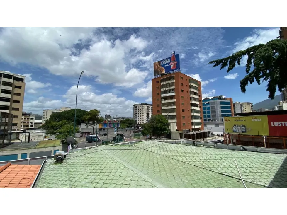 HOTEL MAS LOCALES COMERCIALES EN LOS DOS CAMINOS 1.130 M2 - 8