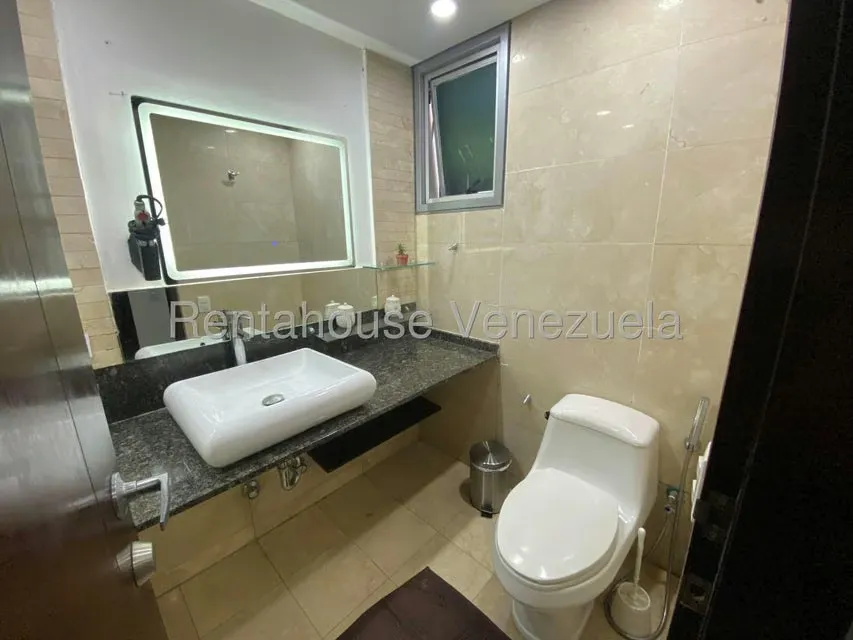 Apartamento (1 Nivel) en Venta en Las Mesetas de Santa Rosa de Lima, Distrito Metropolitano - 19