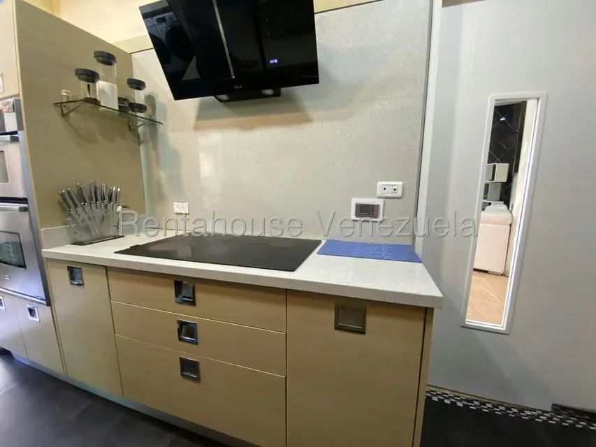 Apartamento (1 Nivel) en Venta en Las Mesetas de Santa Rosa de Lima, Distrito Metropolitano - 23