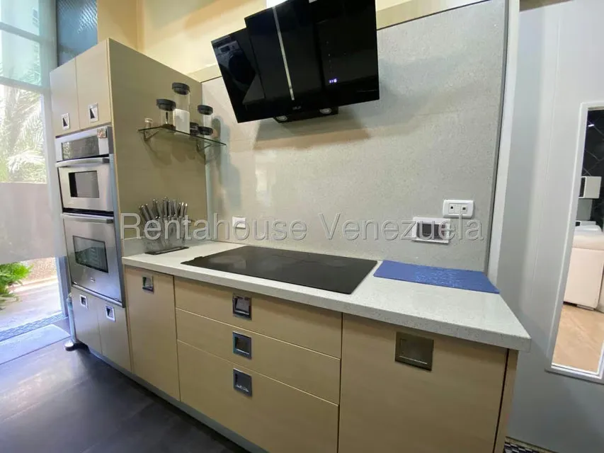 Apartamento (1 Nivel) en Venta en Las Mesetas de Santa Rosa de Lima, Distrito Metropolitano - 24