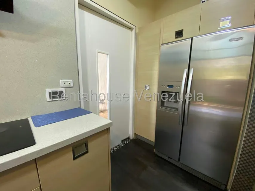 Apartamento (1 Nivel) en Venta en Las Mesetas de Santa Rosa de Lima, Distrito Metropolitano - 25