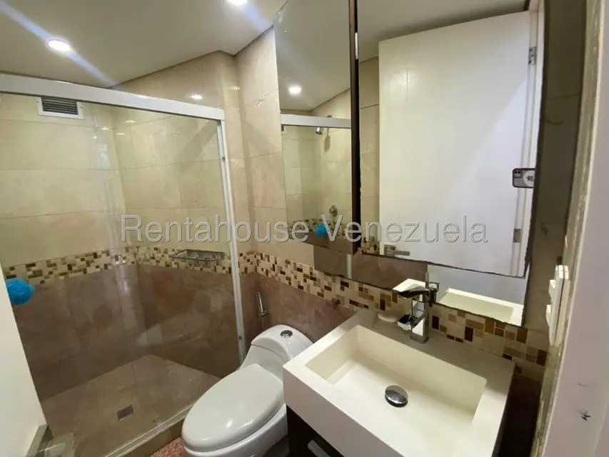 Apartamento (1 Nivel) en Venta en Las Mesetas de Santa Rosa de Lima, Distrito Metropolitano - 5