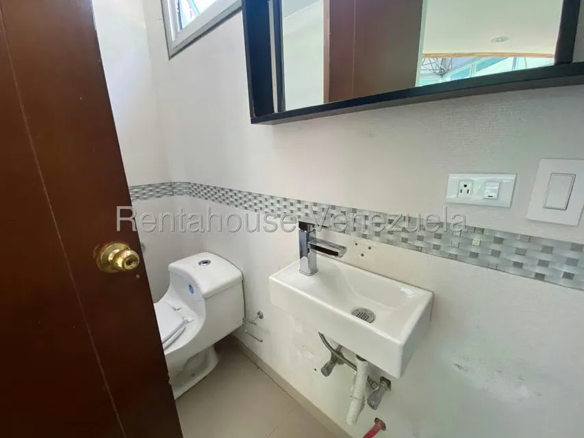 Apartamento (1 Nivel) en Venta en Las Mesetas de Santa Rosa de Lima, Distrito Metropolitano - 44