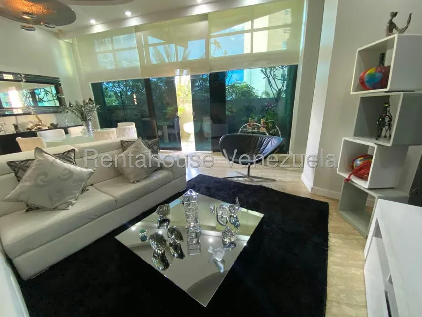 Apartamento (1 Nivel) en Venta en Las Mesetas de Santa Rosa de Lima, Distrito Metropolitano - 8