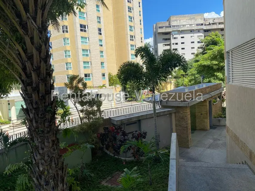 Apartamento (1 Nivel) en Venta en Las Mesetas de Santa Rosa de Lima, Distrito Metropolitano - 80