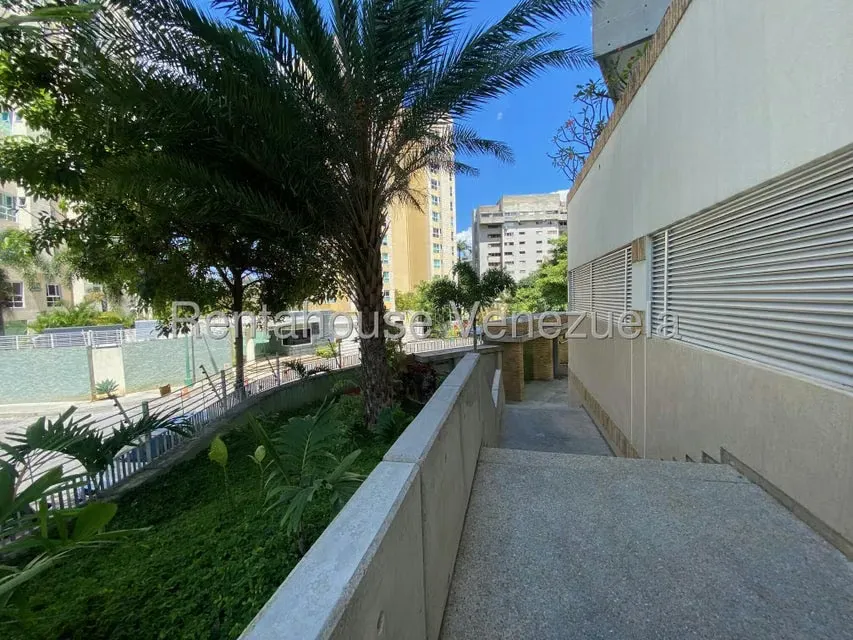 Apartamento (1 Nivel) en Venta en Las Mesetas de Santa Rosa de Lima, Distrito Metropolitano - 82