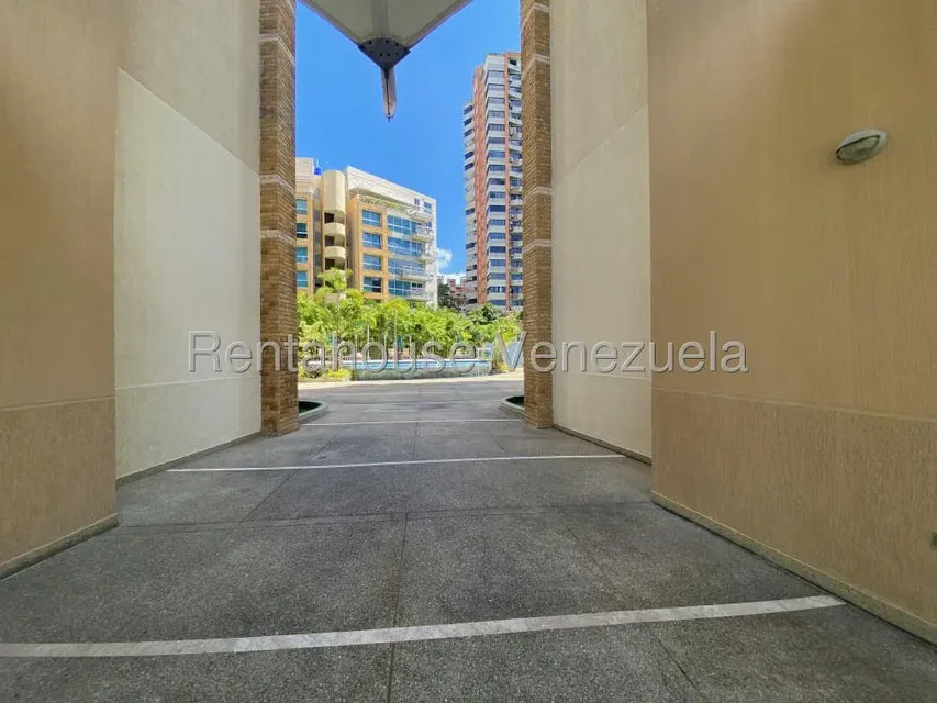 Apartamento (1 Nivel) en Venta en Las Mesetas de Santa Rosa de Lima, Distrito Metropolitano - 87