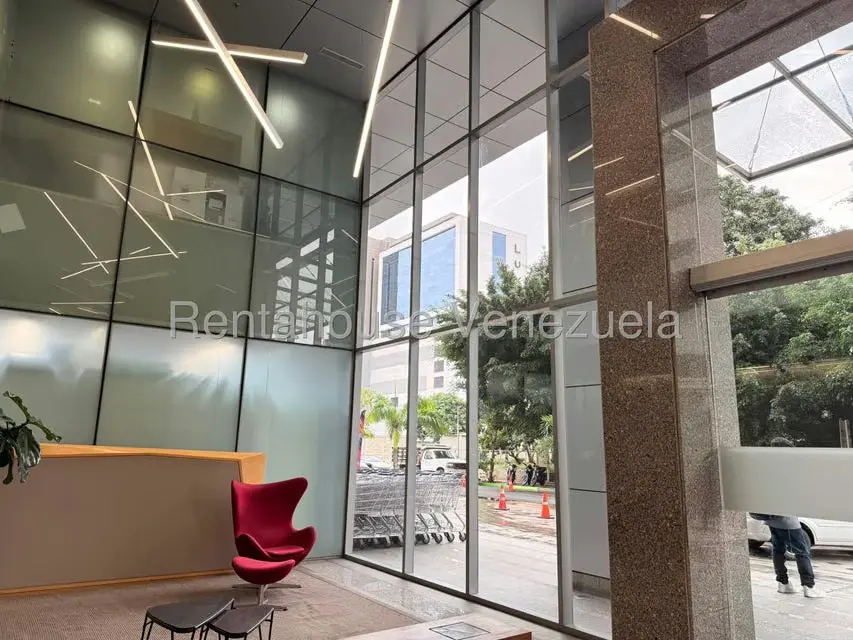 Oficina en Alquiler en Las Mercedes, Distrito Metropolitano - 2
