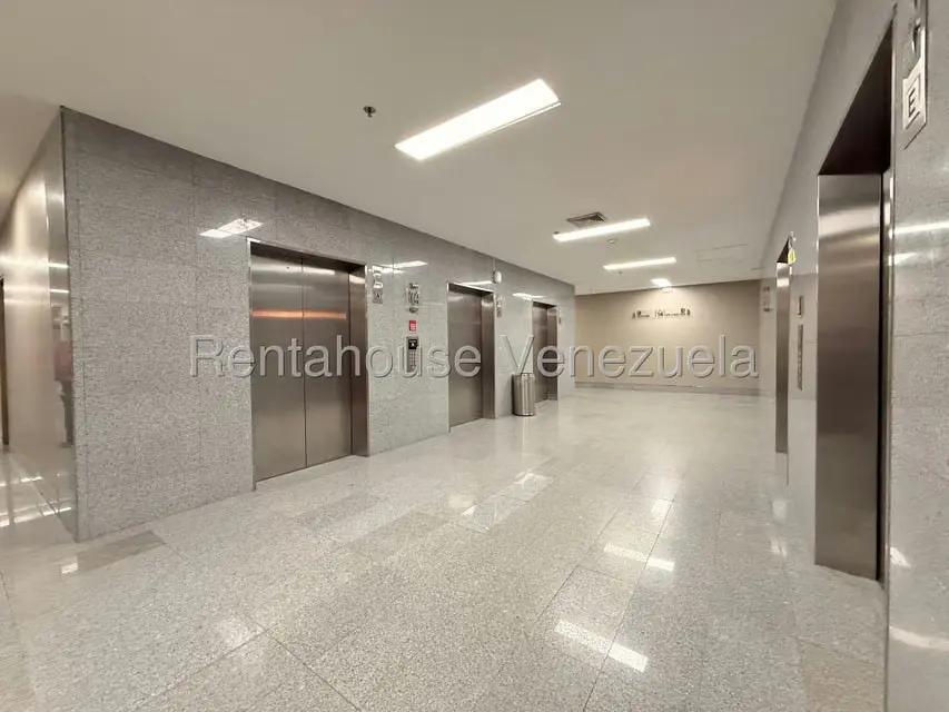 Oficina en Alquiler en Las Mercedes, Distrito Metropolitano - 5