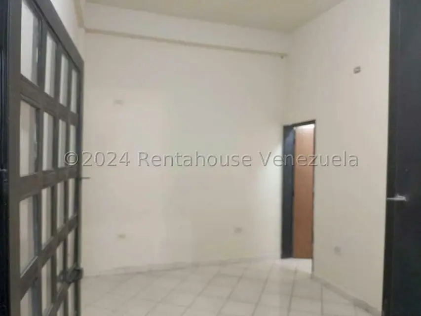 Local Comercial en Alquiler en Centro, Lara - 5