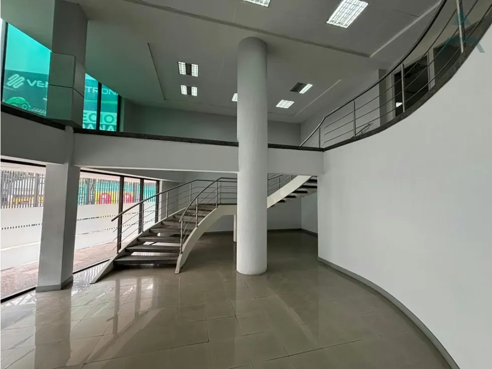 Se vende Local Comercial 1200m² 4b/16e Los Ruices - 6