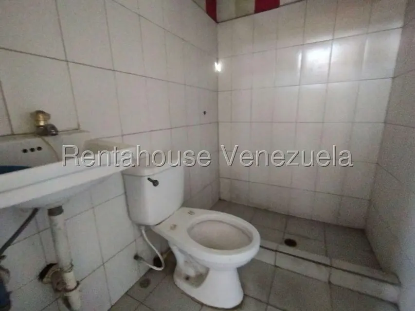 Local Comercial en Venta en Centro, Lara - 14