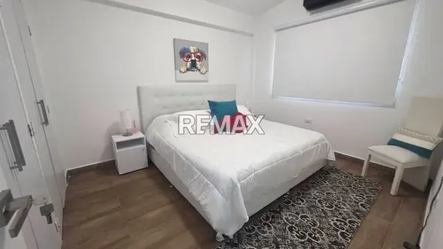 Venta Moderna casa Un nivel trigal sur - 15