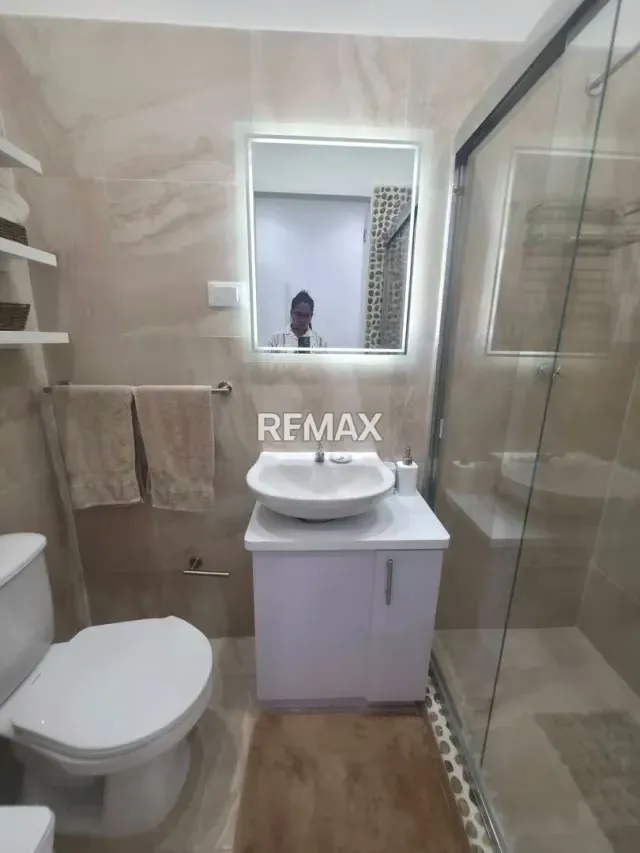 Venta Moderna casa Un nivel trigal sur - 17