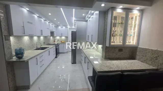 Venta Moderna casa Un nivel trigal sur - 8