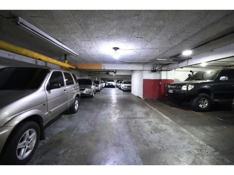 Vendo local comercial 500m2 Chacao 4057 - 8