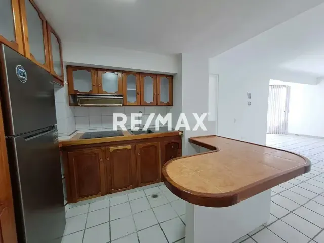 APARTAMENTO VISTA AL MAR CON COCINA EQUIPADA Y AA CENTRAL EN URB. COSTA AZUL, ISLA DE MARGARITA - 4