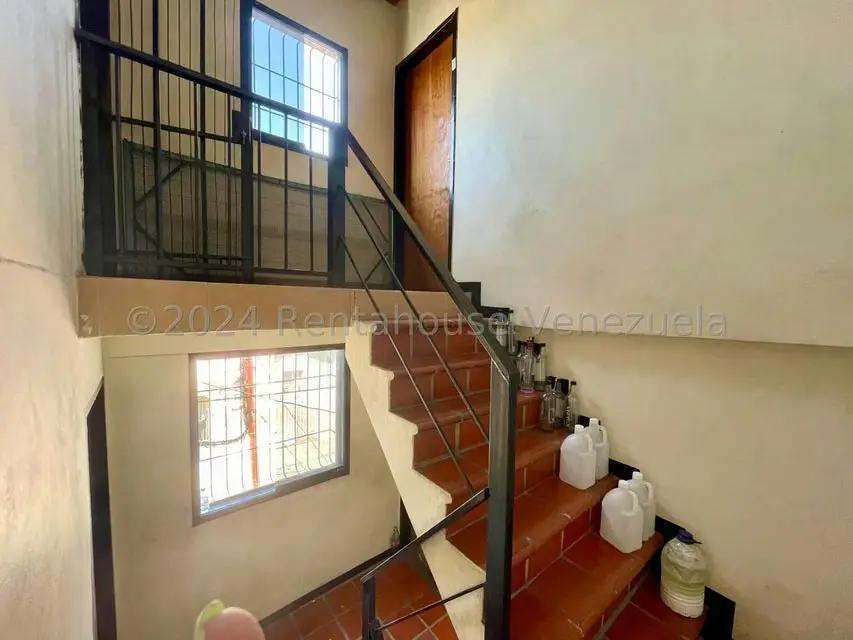 Local Comercial en Venta en Centro, Lara - 24