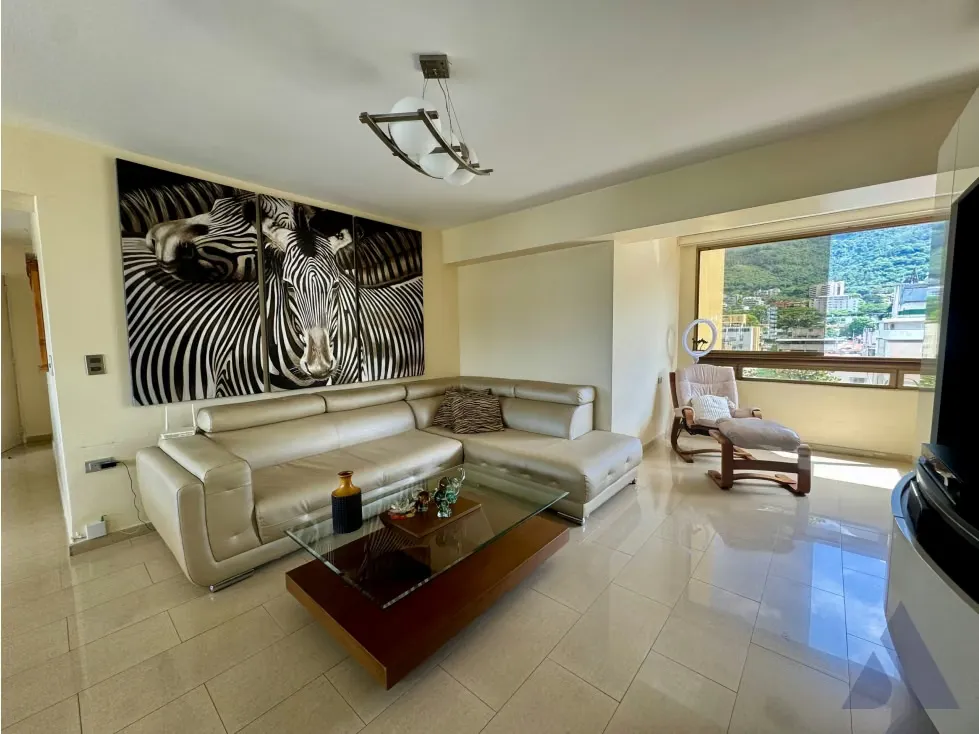 Se vende apartamento 112m2 Los Palos Grandes 3309