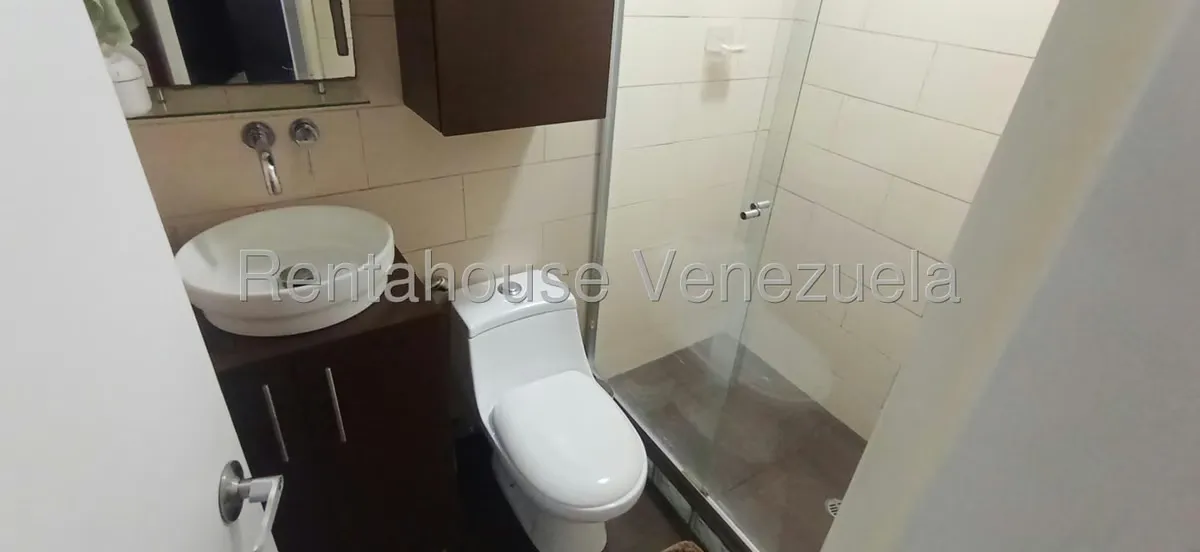 Apartamento (1 Nivel) en Venta en Miravila, Distrito Metropolitano - 8