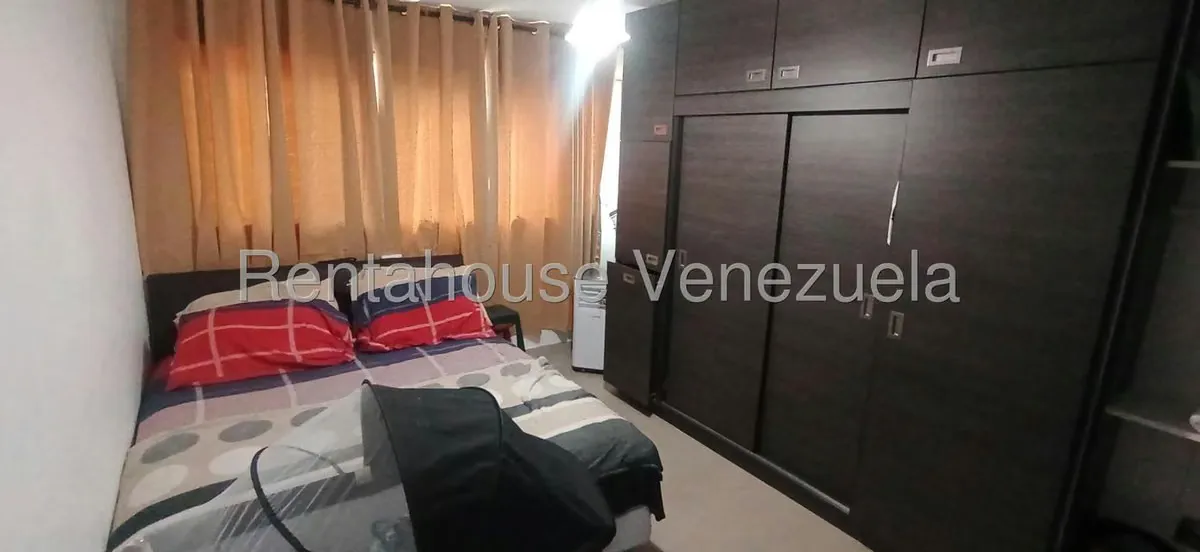 Apartamento (1 Nivel) en Venta en Miravila, Distrito Metropolitano - 9