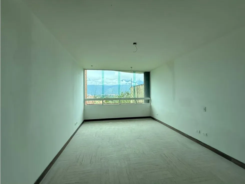 Se vende Apto 226m² 4h/3b/3p Lomas del Sol - 14