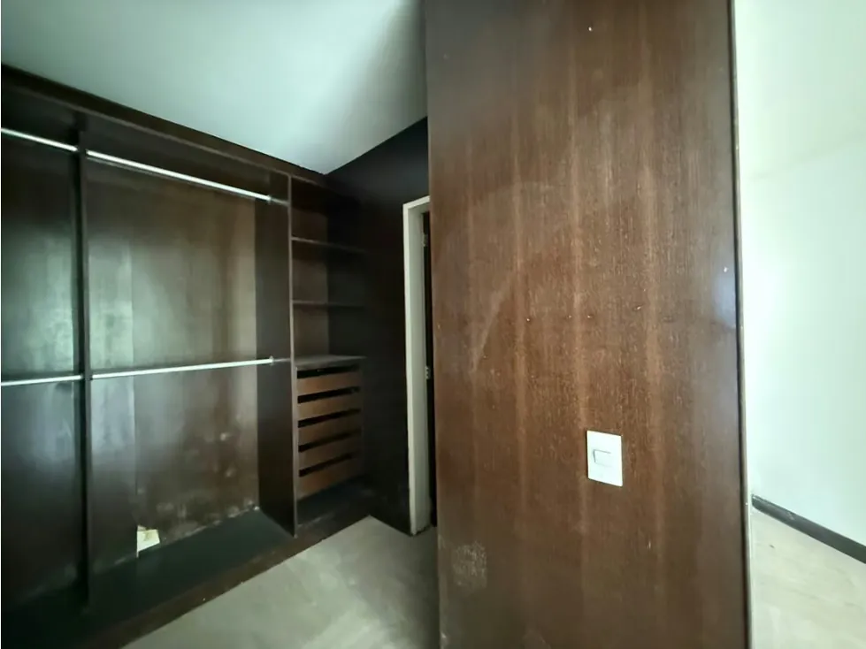 Se vende Apto 226m² 4h/3b/3p Lomas del Sol - 20